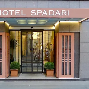 Spadari Al Duomo 4*, Milán Itálie